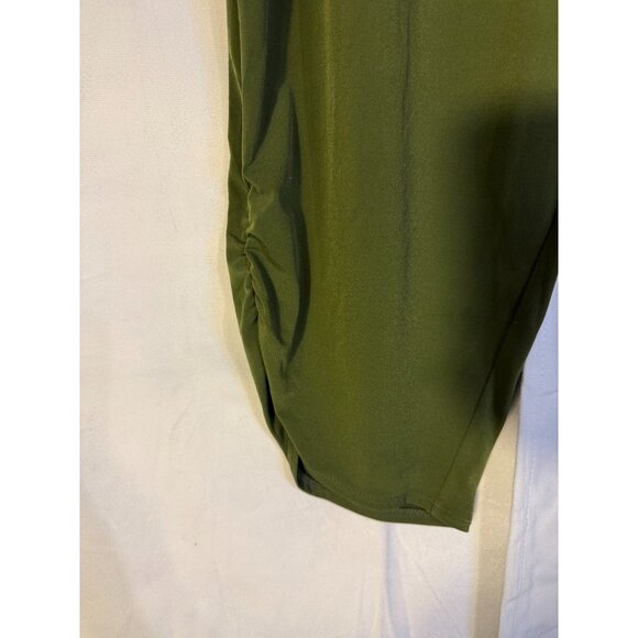 Susan Graver QVC Pull On Army Green Pants Womens Plus 1X Petite Crop Short - Picture 2 of 4